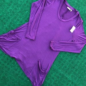 - Logo Lori Goldstein purple pocket tunic size small